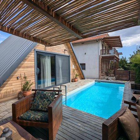 Unique Wooden Villa With Pool Olympiada Exterior foto